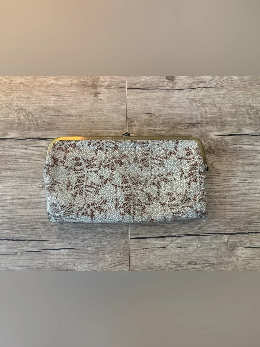 Hobo International Lauren Clutch Wallet
